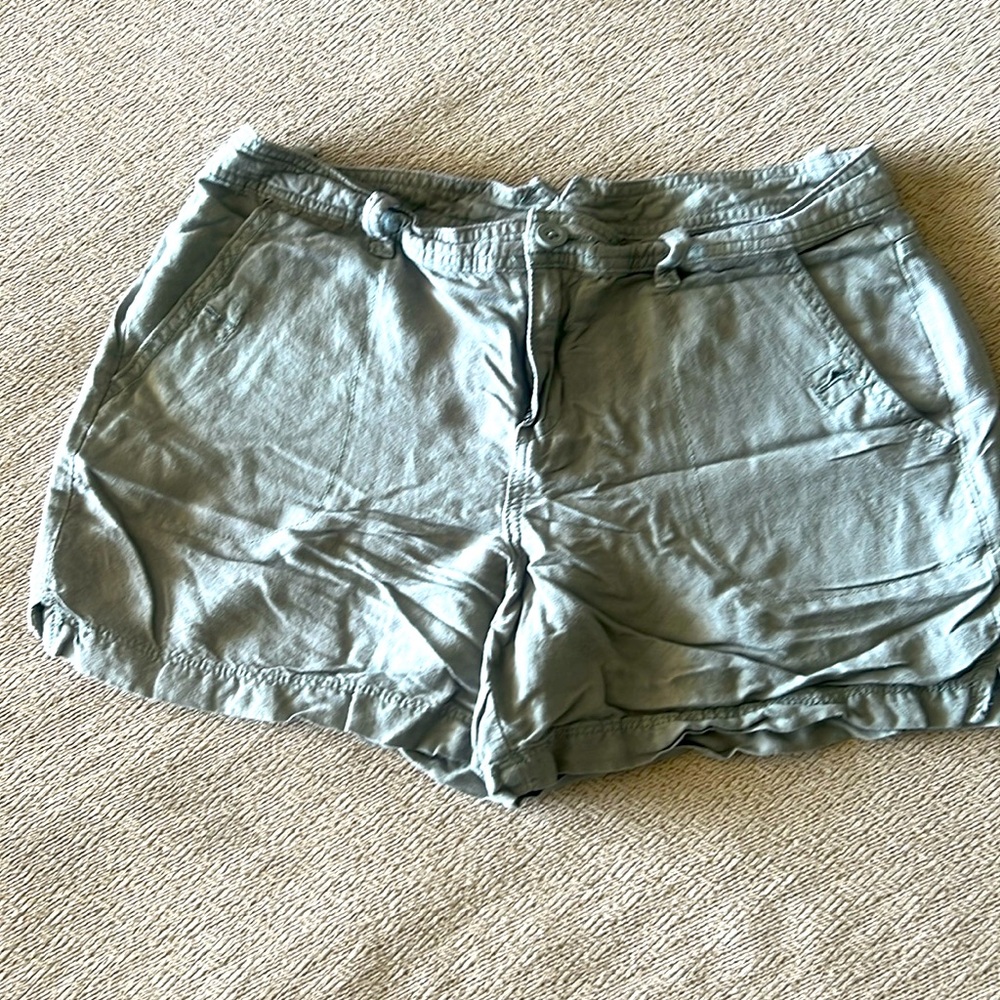 Linen Calvin clean shorts
